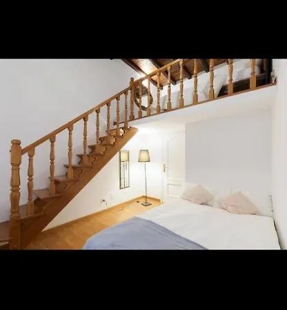 Apartament In Front Of Coliseum 3